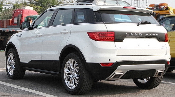 The back of the LandWind's x7